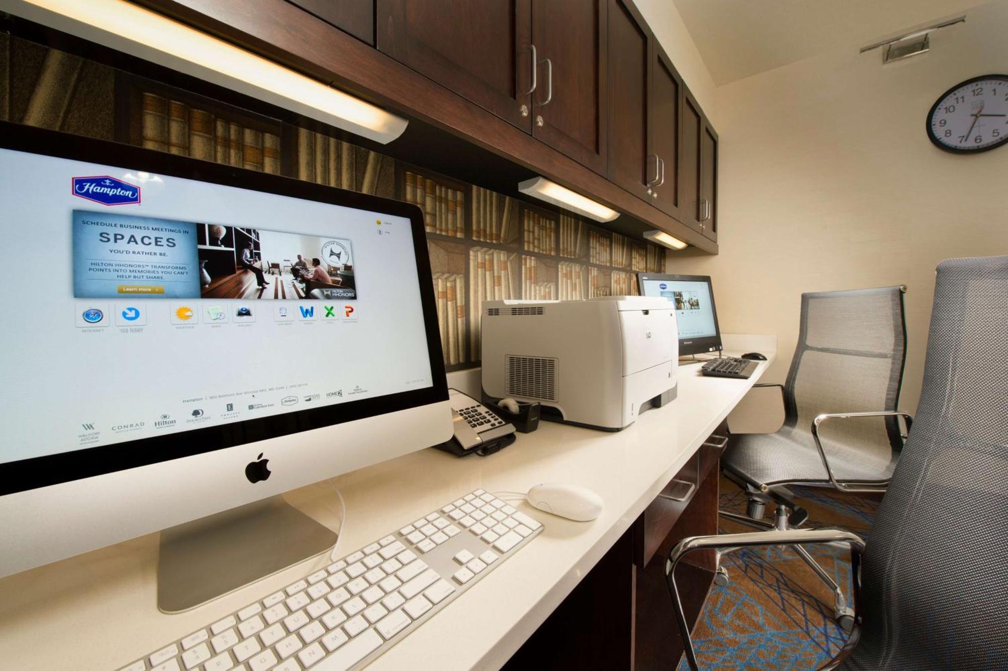 Hampton Inn & Suites Baltimore/Woodlawn Exteriör bild